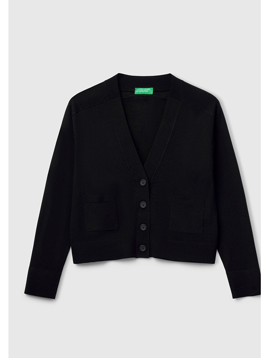 Siyah Kadın Sİyah %100 Yün Önü Cep Detaylı Düğmeli V Yaka Hırka-1