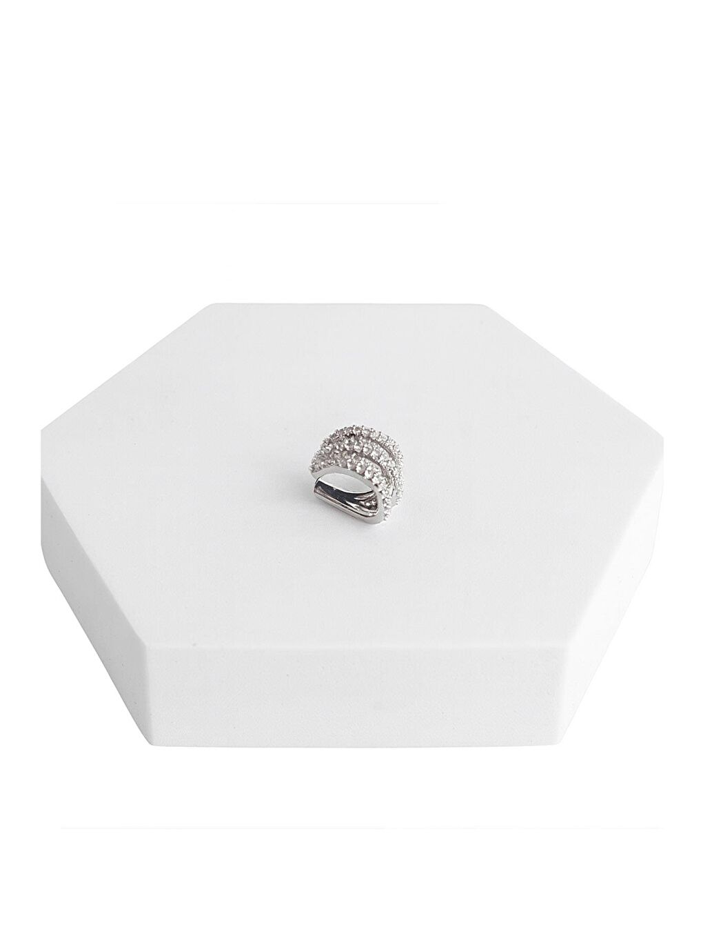 Gri 5 Sıralı Sıkıştırmalı Kıkırdak Küpe-1