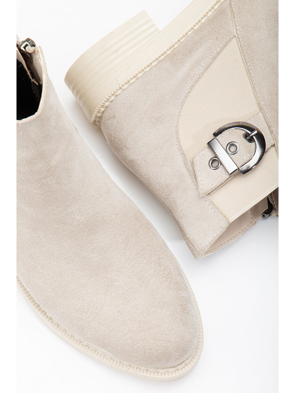 Bej Kadın Ten Süet Termo Taban Yanı Lastikli Tokalı Kısa Topuklu Bot-3