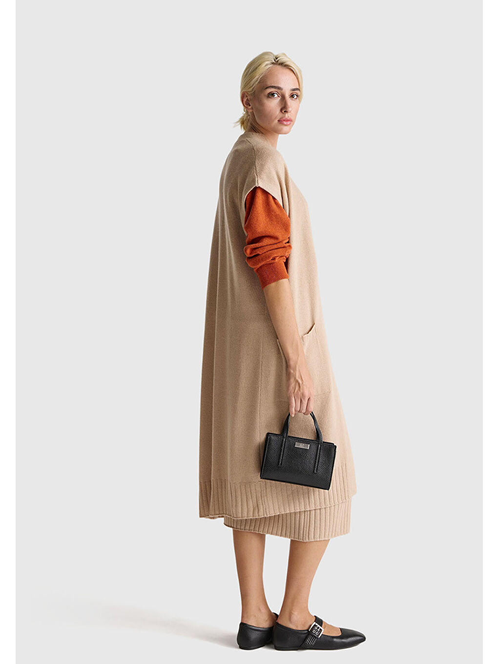 Kadın Bej Yün ve Kaşmir Karışımlı Ribana Detaylı Kısa Kollu Uzun Hırka-4