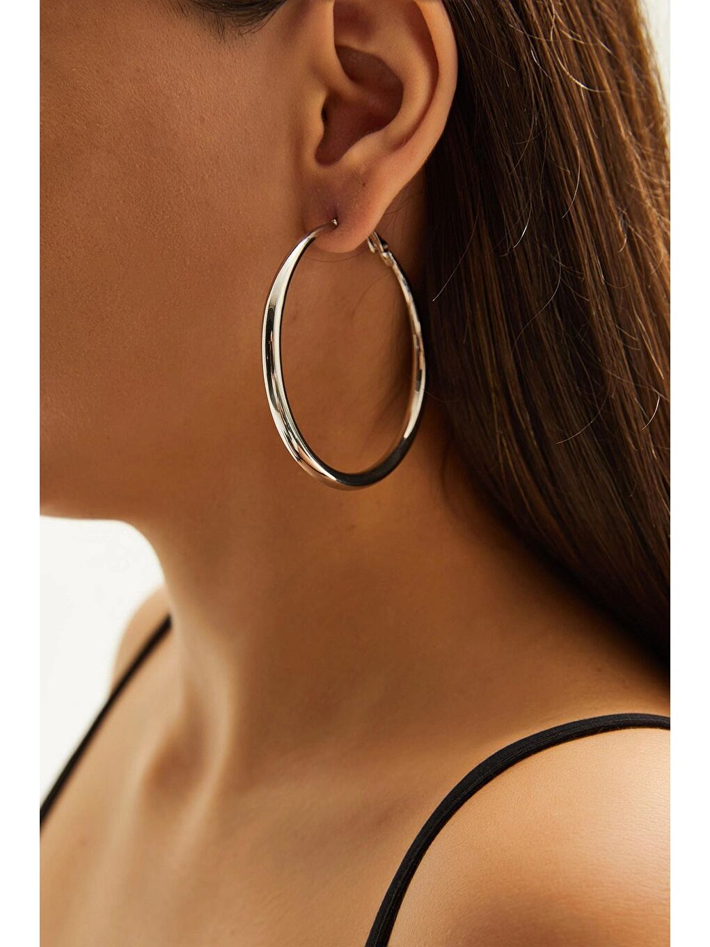 Gri Kadın Aksesuar Çelik Şık Halka Küpe-1