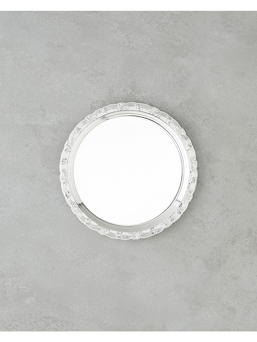 Gri Glint Metal Tepsi 20 cm Silver