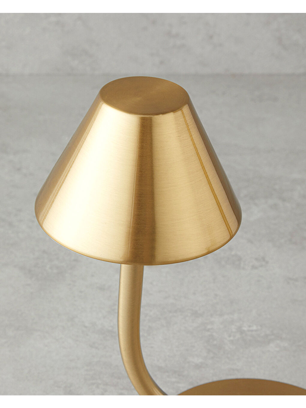 Sarı Edera Dekoratif Aydınlatma 21x36 cm Gold-2