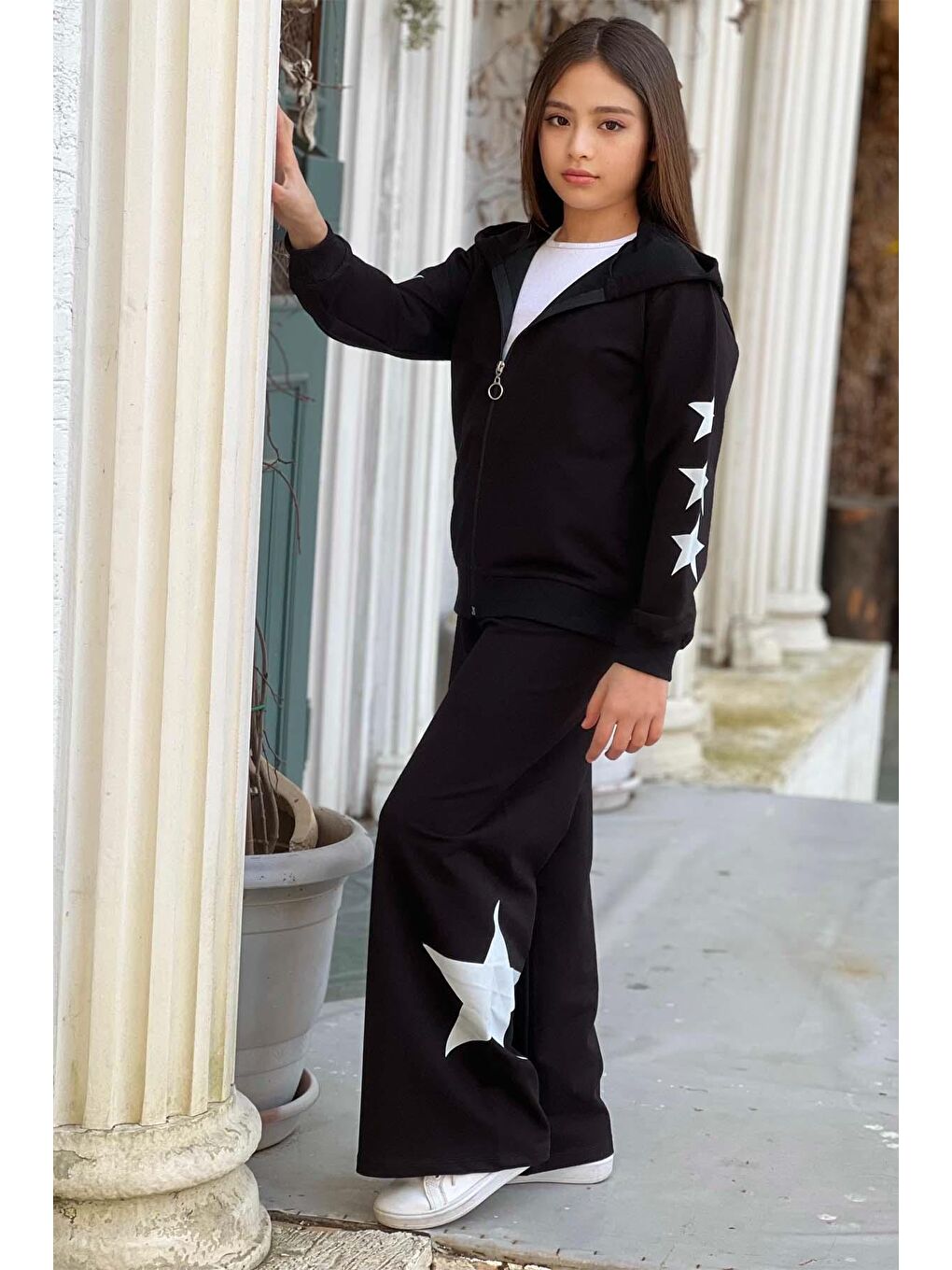 Kız Çocuk Askılı Crop Fermuarlı Star Baskılı Bol Kesim Siyah Eşofman Takım-2