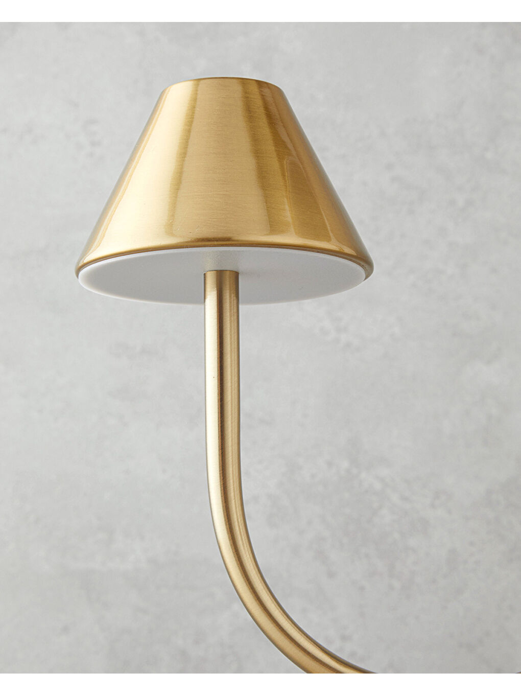 Sarı Edera Dekoratif Aydınlatma 21x36 cm Gold-3