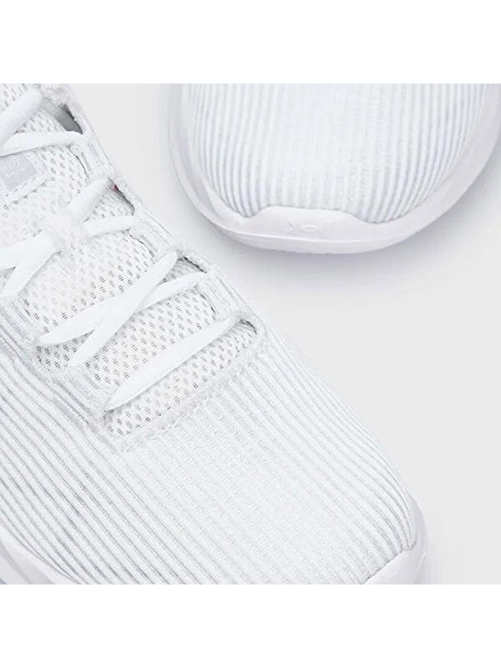 Charged Speed Swift Kadın Beyaz Koşu Ayakkabısı-3