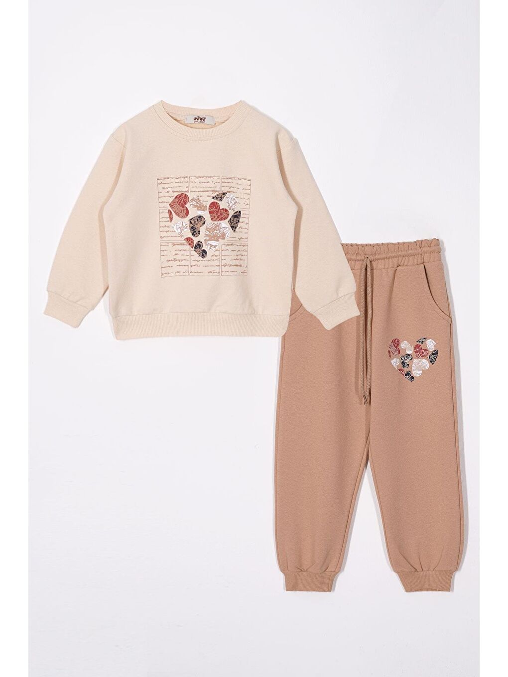 Bej Kalp Baskılı Kız Çocuk Eşofman Takım