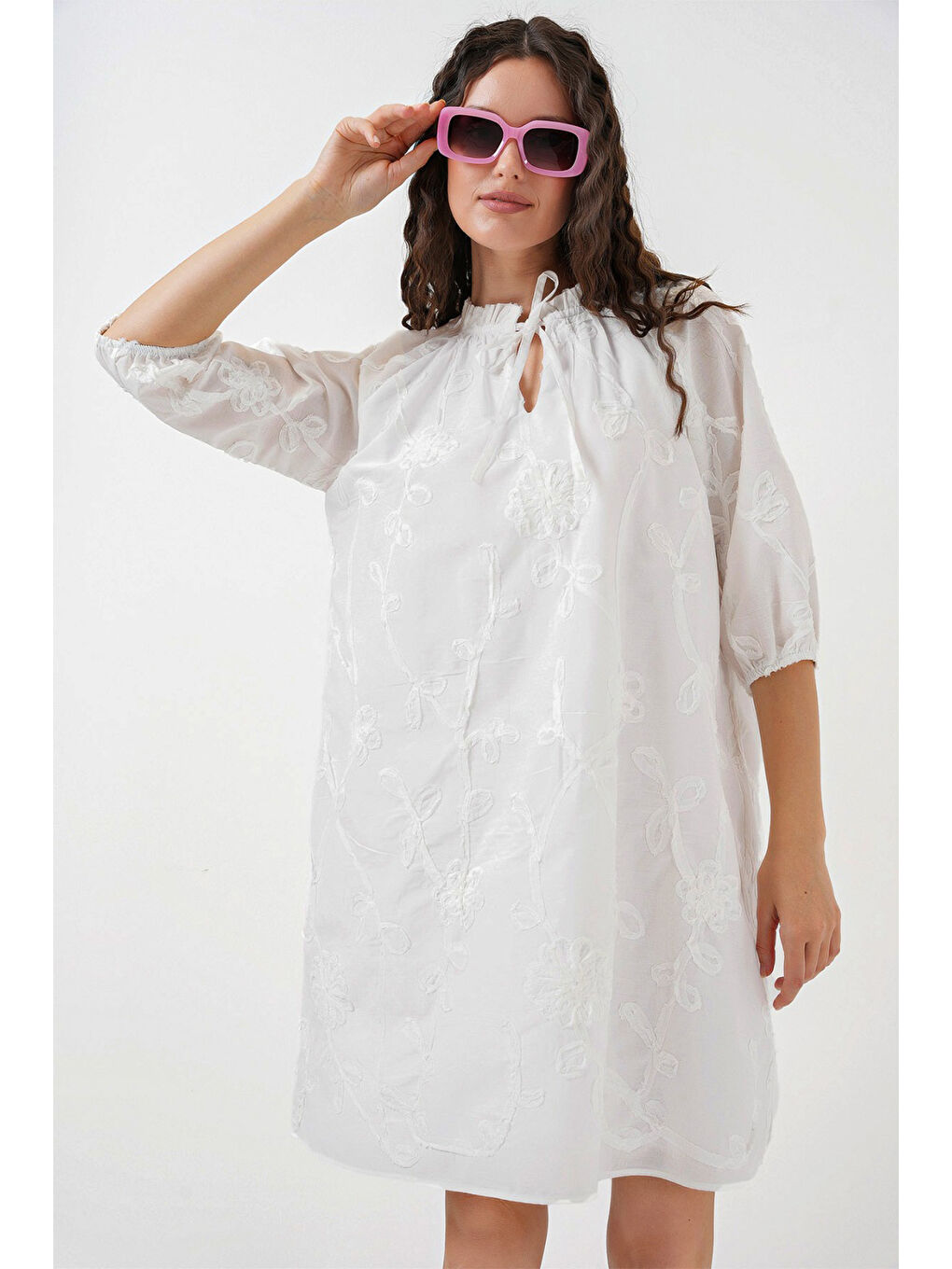 Kadın Desenli Kısa Elbise 2528 - Beyaz