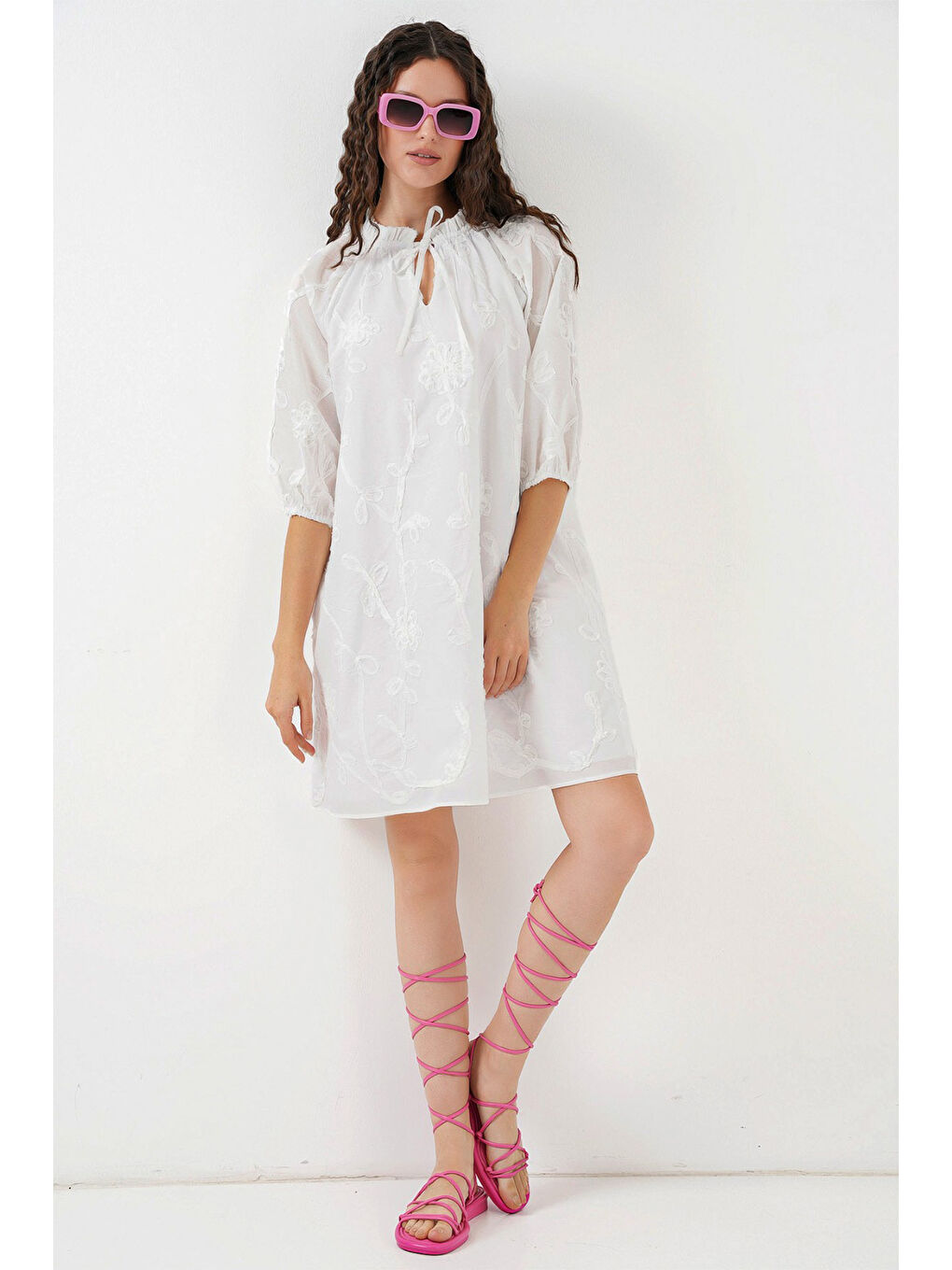 Kadın Desenli Kısa Elbise 2528 - Beyaz-1