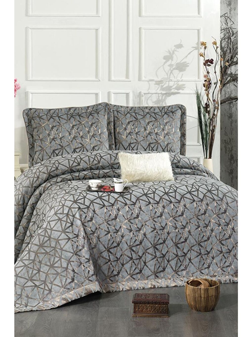 Eliz Şönil Çift Kişilik Yatak Örtüsü 260x260 cm Turkuaz