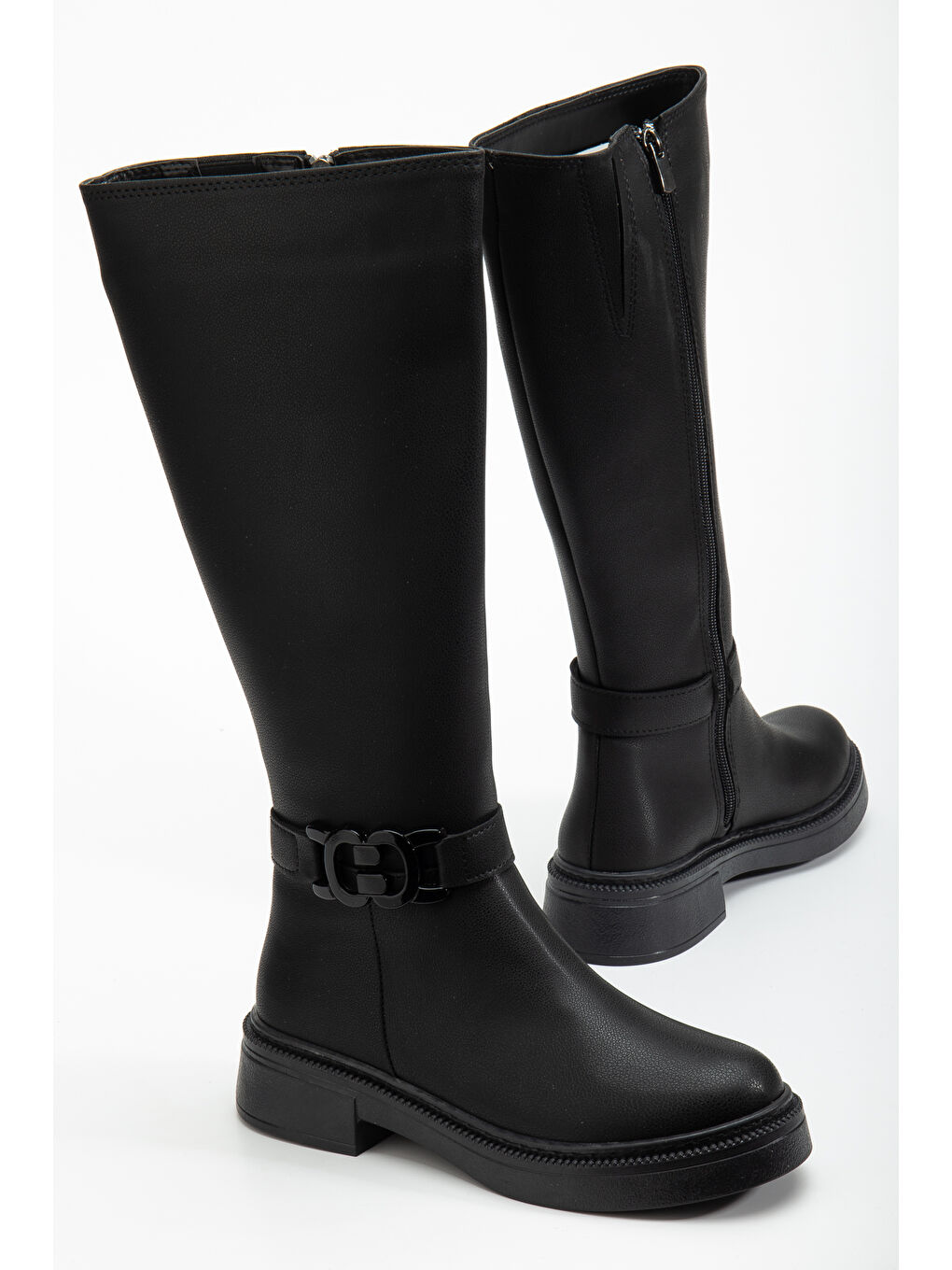 Kadın Siyah Cilt Kalın Termo Taban Tokalı Fermuarlı Çizme