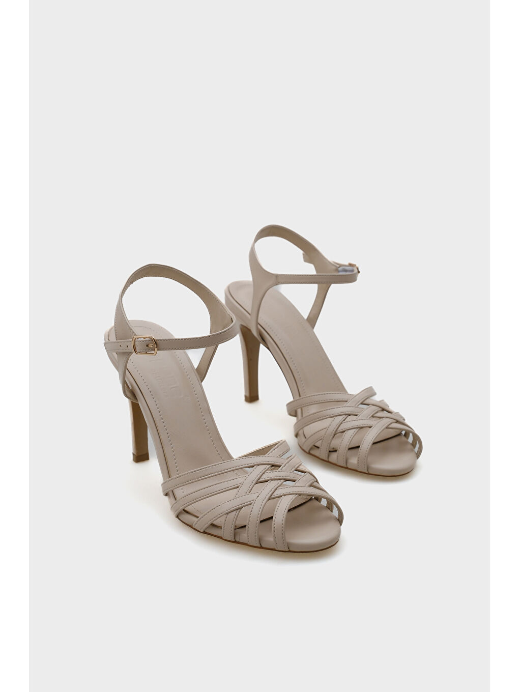 Ekru Corri Topuklu Kafes Örgülü Bilekten Bantlı Kadın Sandalet-1