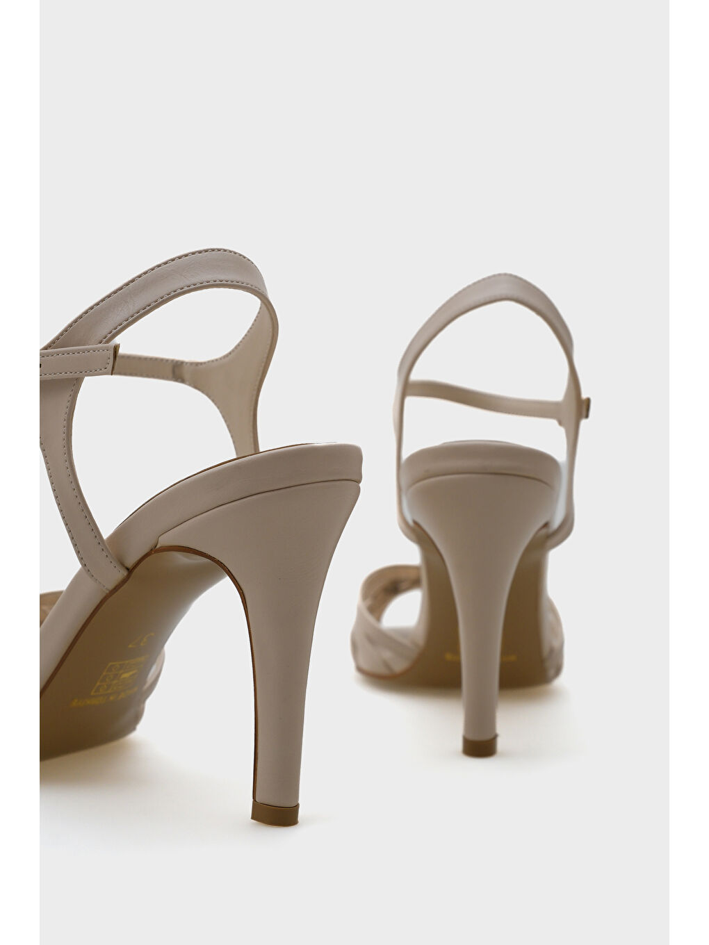 Ekru Corri Topuklu Kafes Örgülü Bilekten Bantlı Kadın Sandalet-5