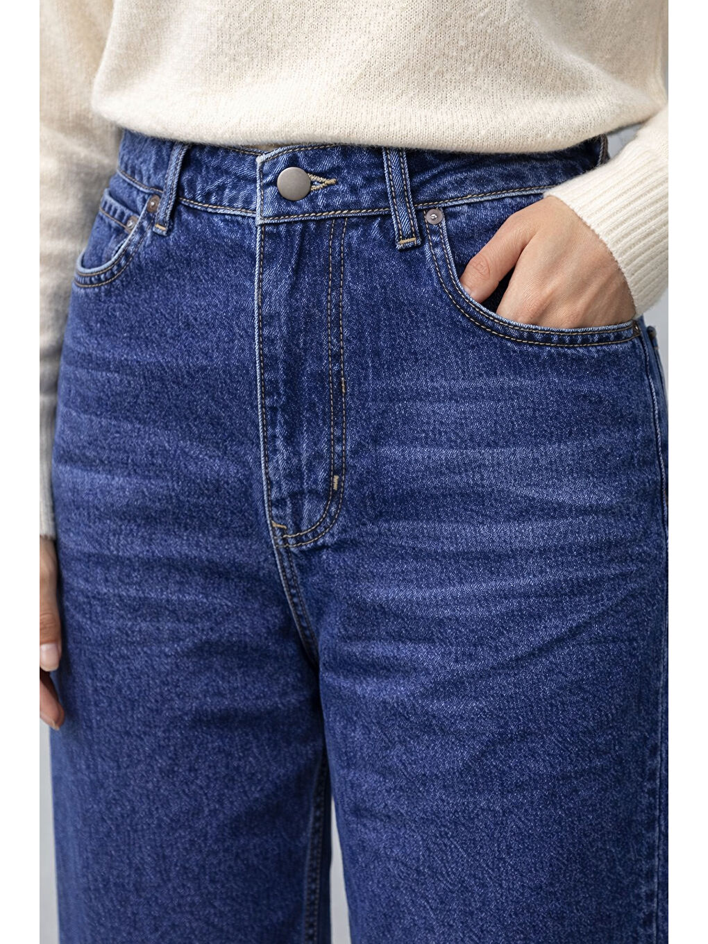 Lacivert Geniş Model Kadın Jean-2