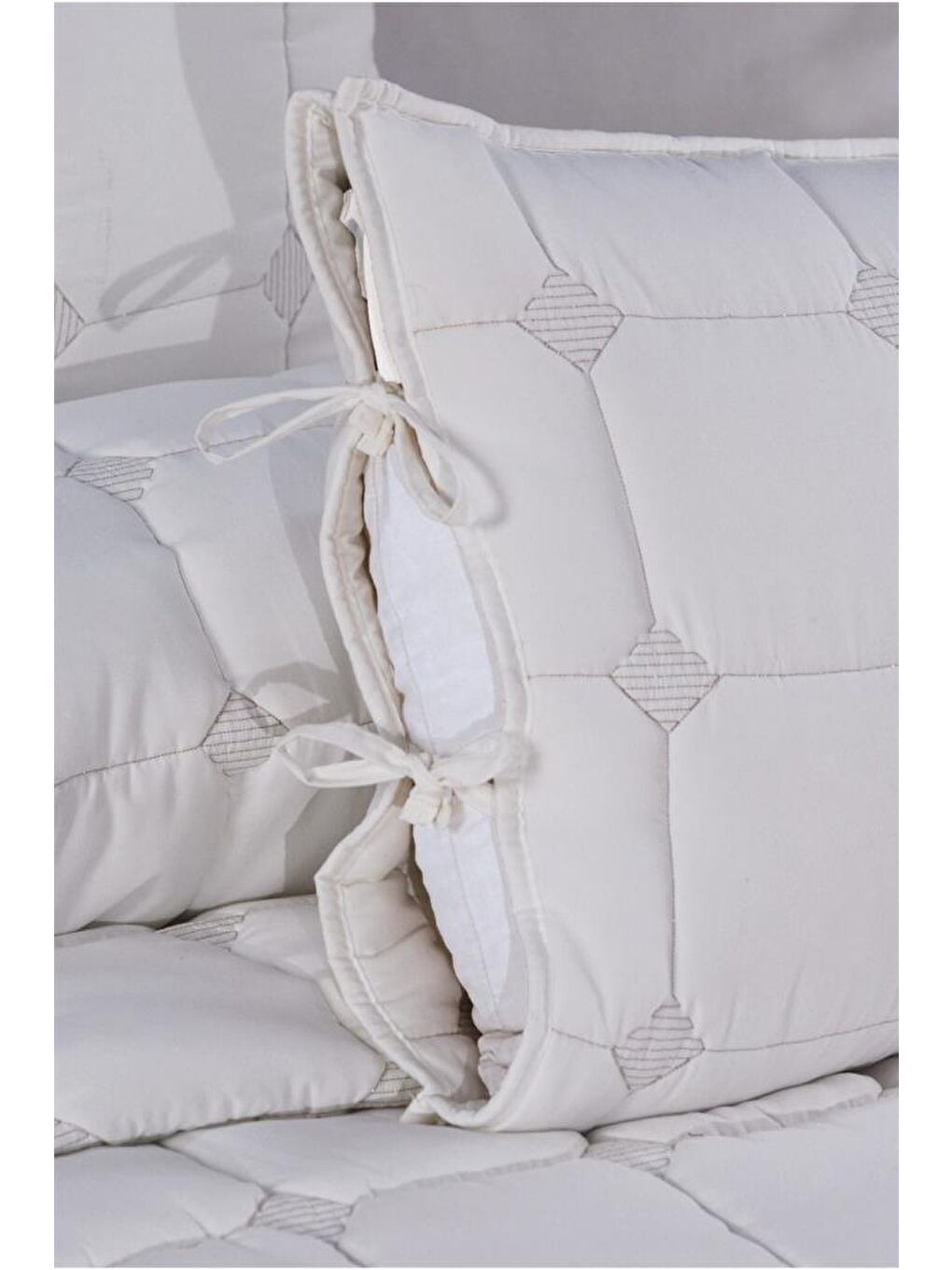 Ekru Cratos Comfort Çift Kişilik Yatak Örtüsü Krem-1