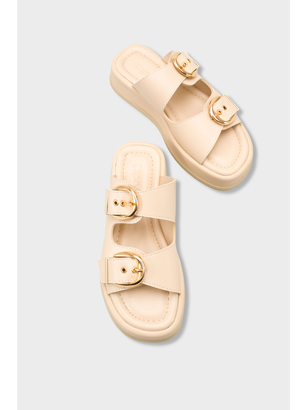 Bej Vivien Dolgu Topuklu Çift Bantlı Tokalı Kadın Terlik-5