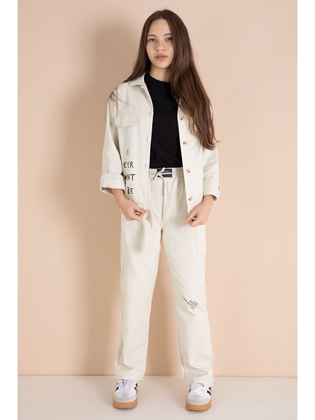 Bej Yazı Detaylı Gömlekli Kız Çocuk Pantolonlu Gabardin Takım 23565