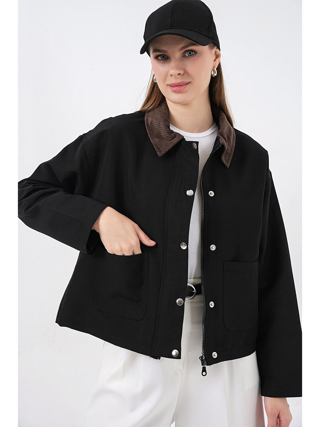 Kadın Cep Detaylı Kısa Ceket 5975 - Siyah-3