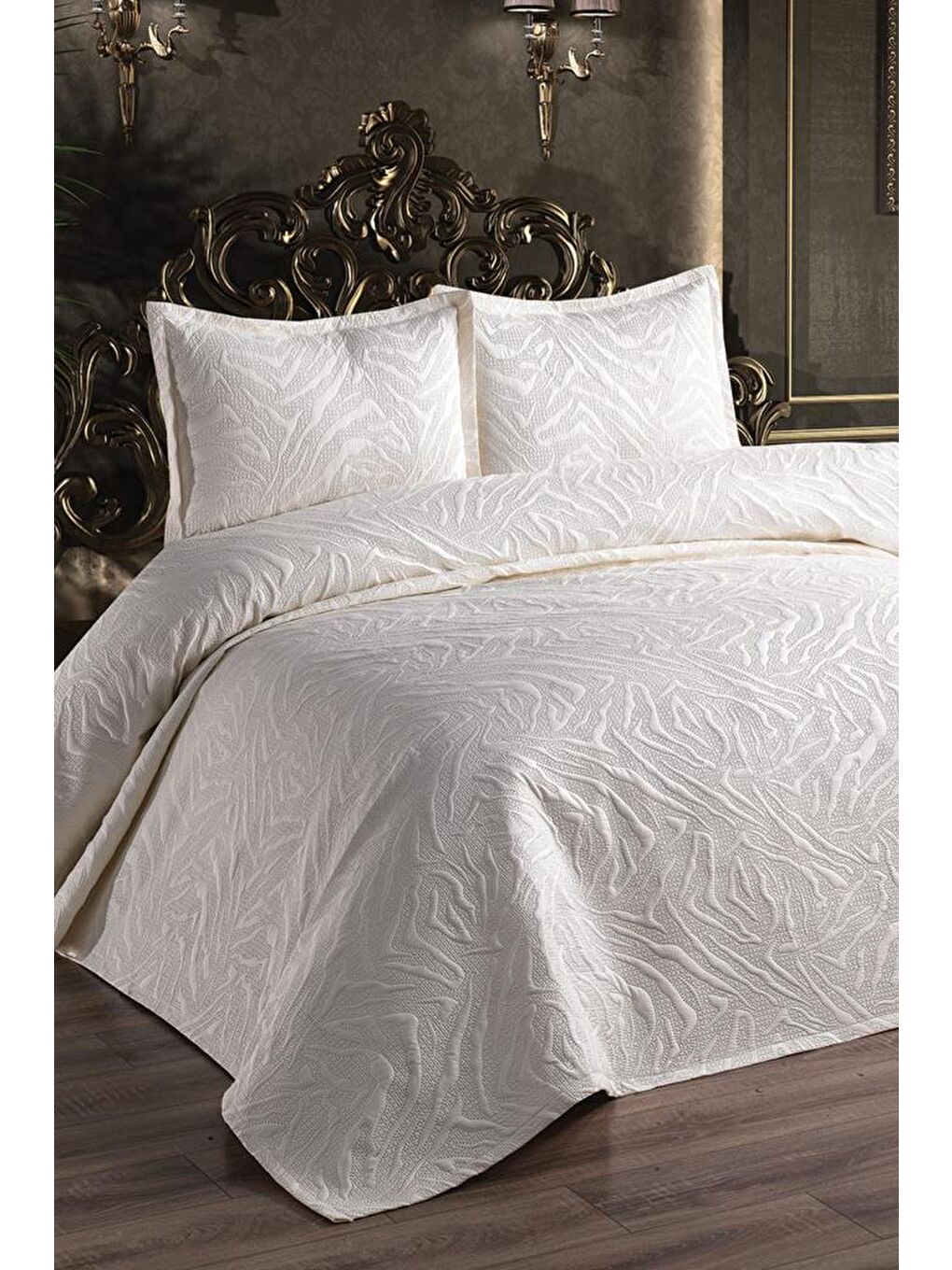 Ekru Ultrasonik Kapitoneli Fenomen Çift Kişilik Yatak Örtüsü Krem