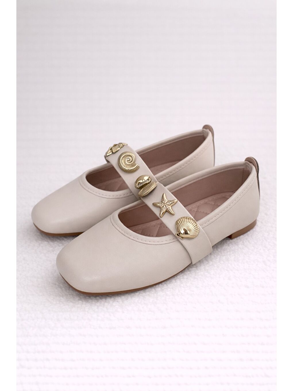 Ekru STELLA Deniz Kabuğu Kemerli Babet Günlük Kadın Ayakkabı Mary Jane Ev Babeti