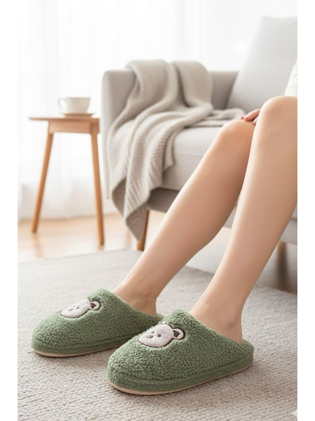 Yeşil Ft 103 Panda Nakışlı Kadın Ev Terliği Pelüş Terlik Çeyiz ve Bohça Terliği Ses Yapmaz Kalın Taban-1