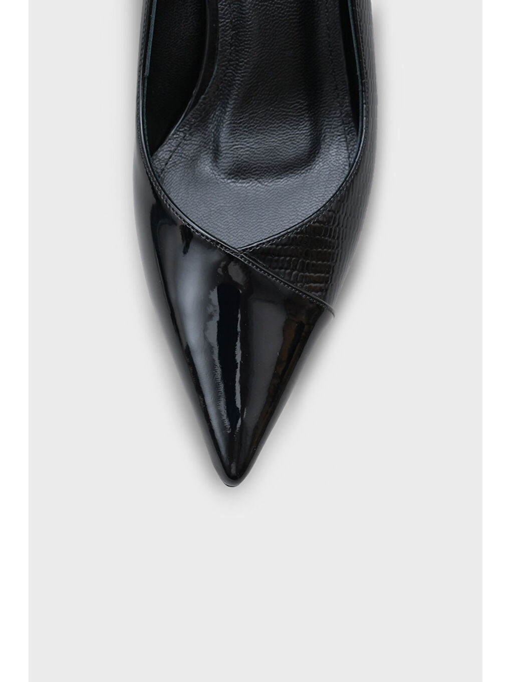 Siyah Brianne Orta Topuklu Bantlı Yılan Baskılı Hakiki Deri Astarlı Stiletto-2