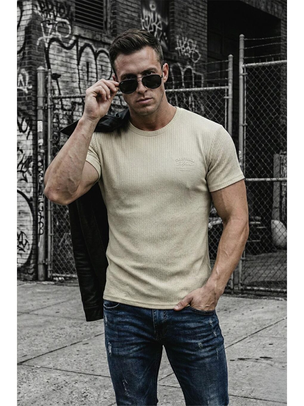 Ekru Ftx California Flok Baskı Detaylı Premium Fitilli Kumaş Erkek T-Shirt-1