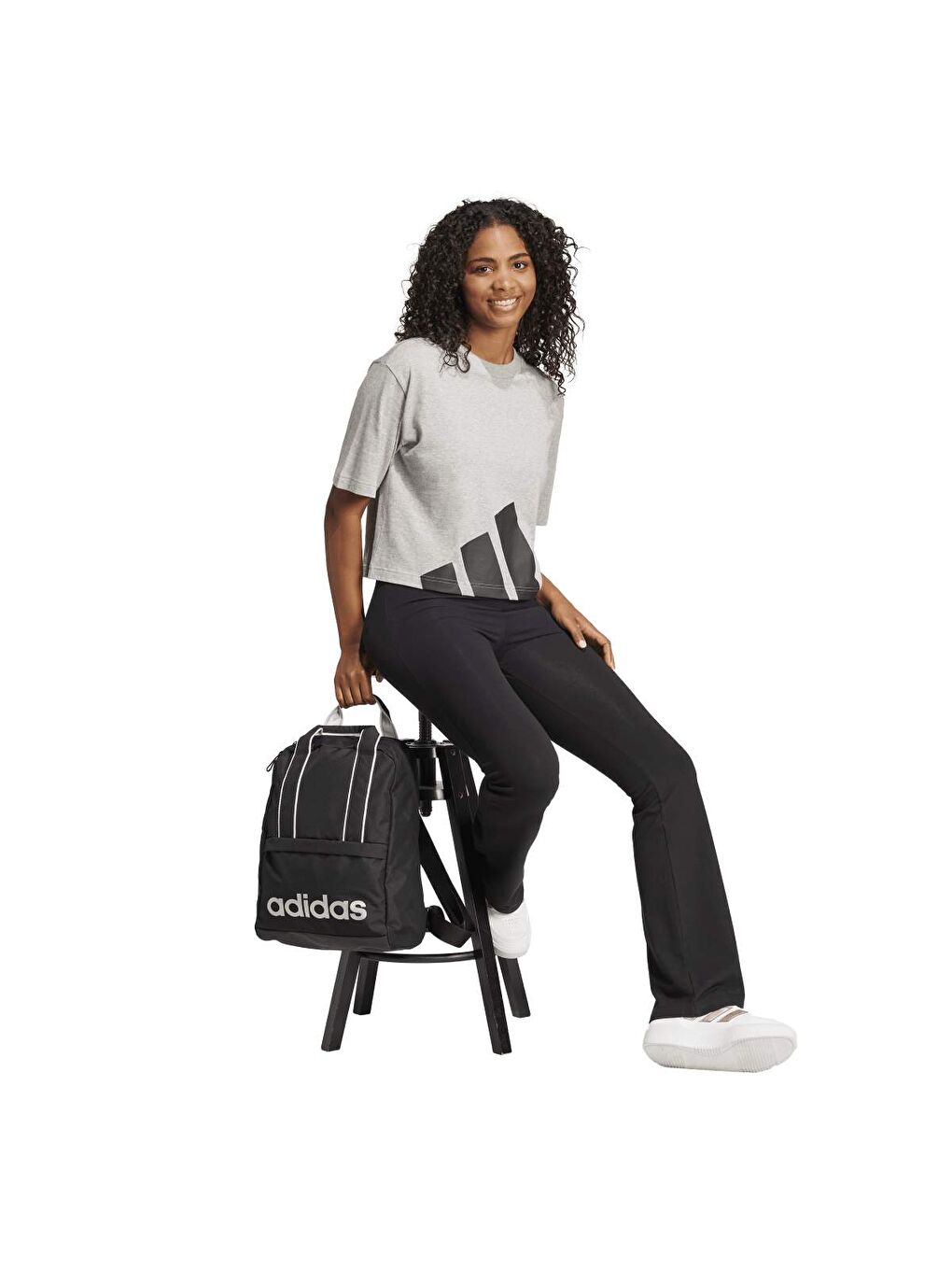 Big Logo Boyfriend Kadın Gri Yuvarlak Yaka Tişört-4