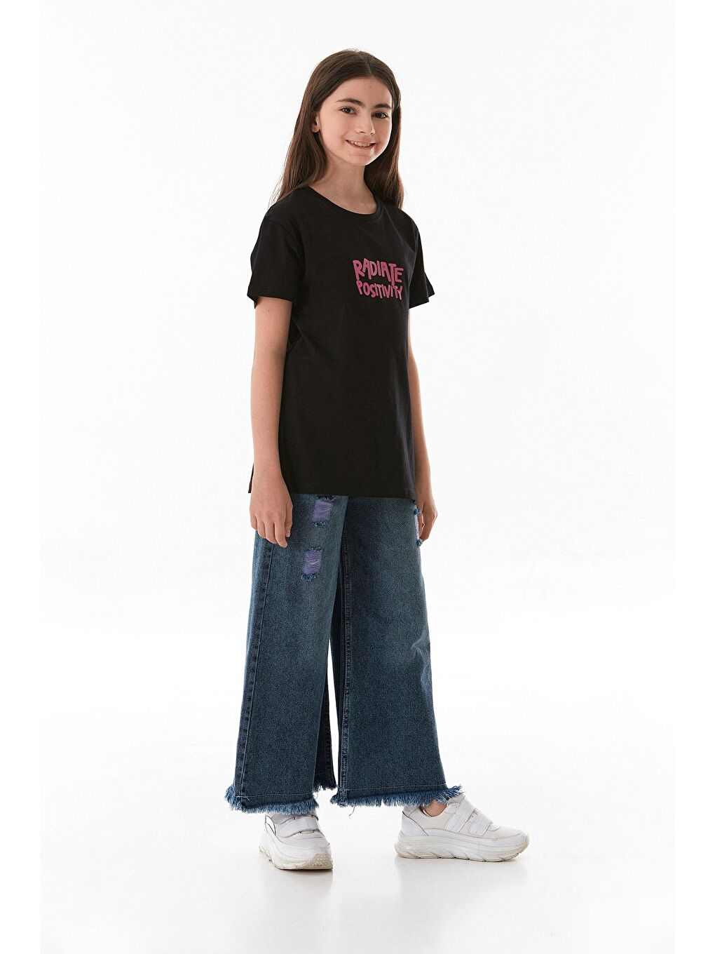 Siyah %100 Pamuk Önü Ve Arkası Yazı Baskılı Kız Çocuk Tişört-2