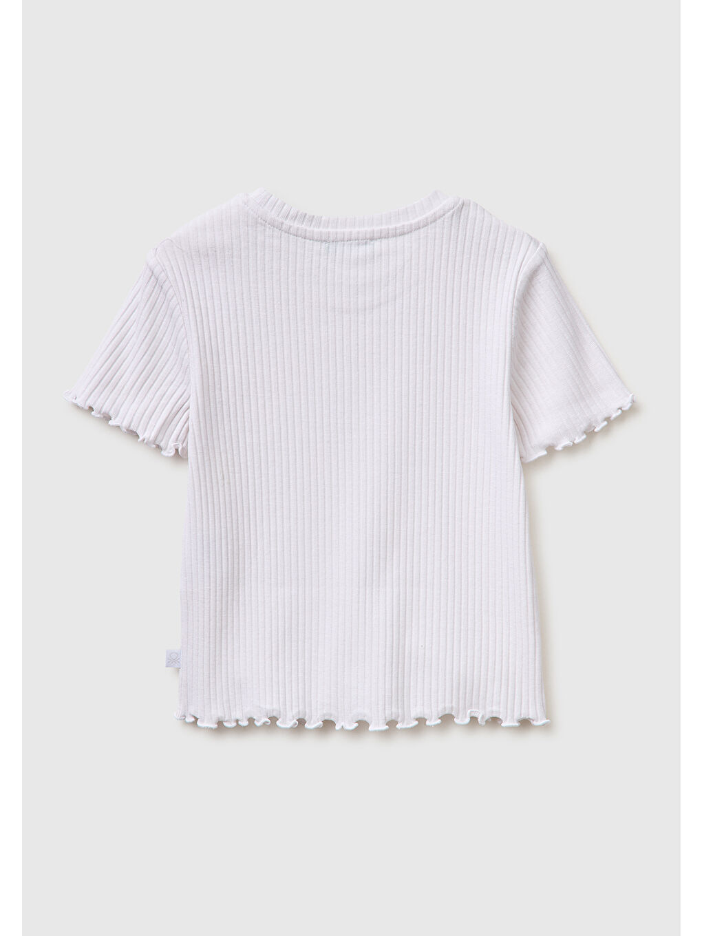 Kız Çocuk Beyaz Etek Ucu Fırfırlı Bisiklet Yaka Kısa Kollu T-Shirt-1