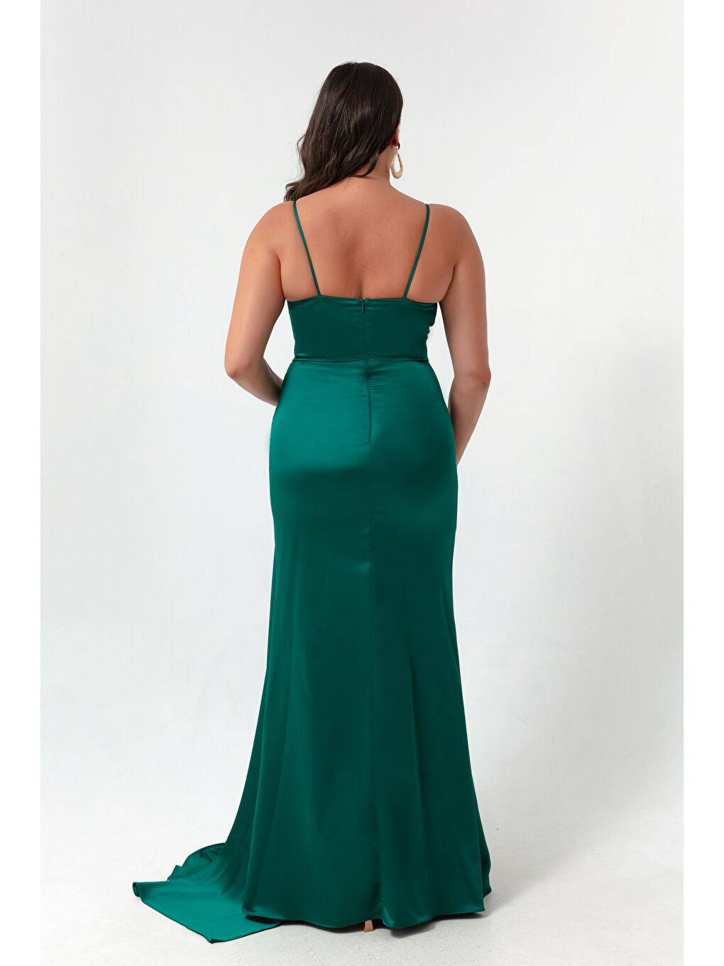 Kadın Zümrüt Yeşili Büyük Beden Uzun Saten Abiye Elbise & Mezuniyet Elbisesi-4