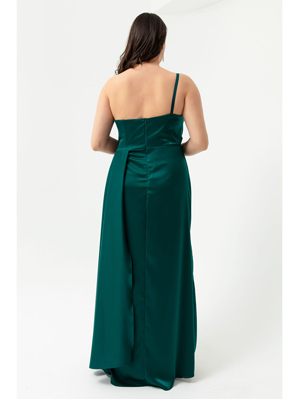 Kadın Zümrüt Yeşili Tek Omuzlu Büyük Beden Saten Abiye & Mezuniyet Elbisesi-4