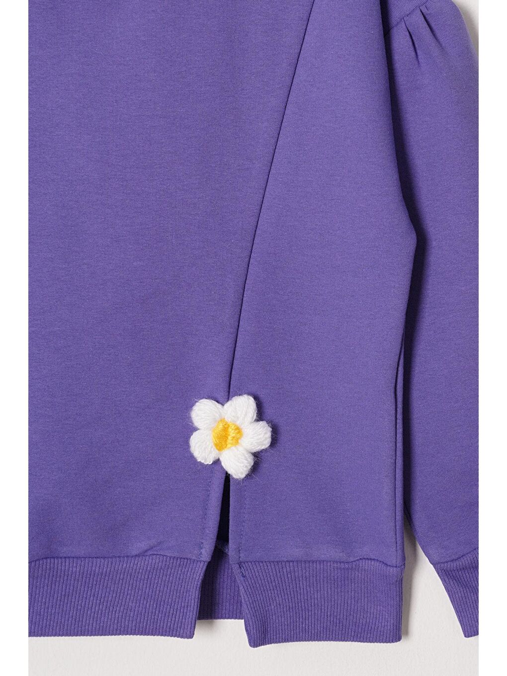 Mor Bisiklet Yaka Yırtmaçta Papatya Detaylı Kız Çocuk Eşofman Takım-5