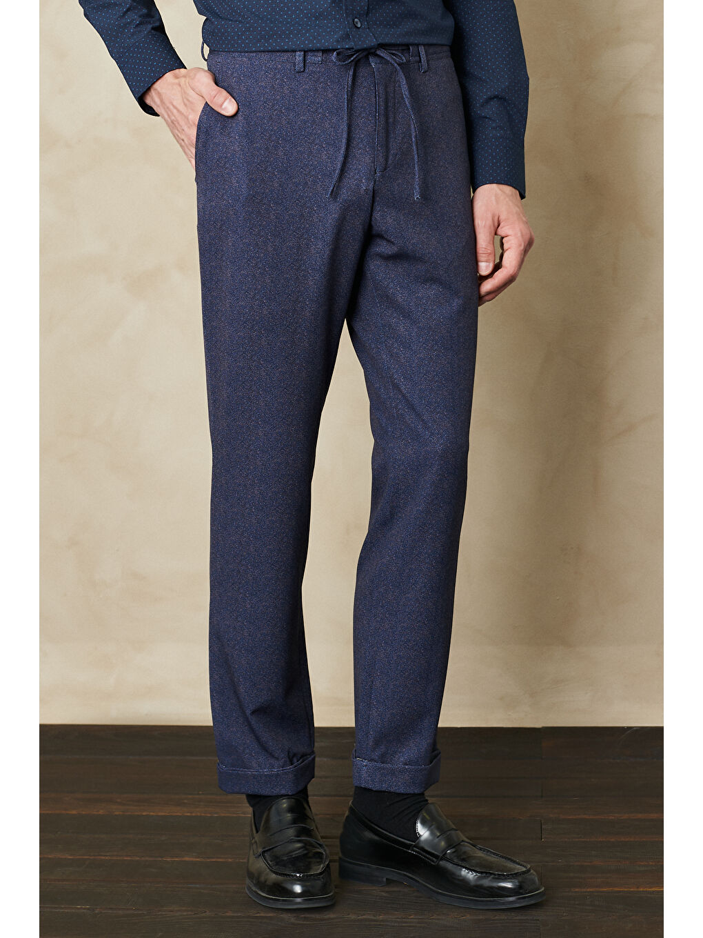 Erkek Lacivert-Kahverengi Slim Fit Dar Kesim Mono Yaka Seyahat Çantalı Desenli Takım Elbise-3