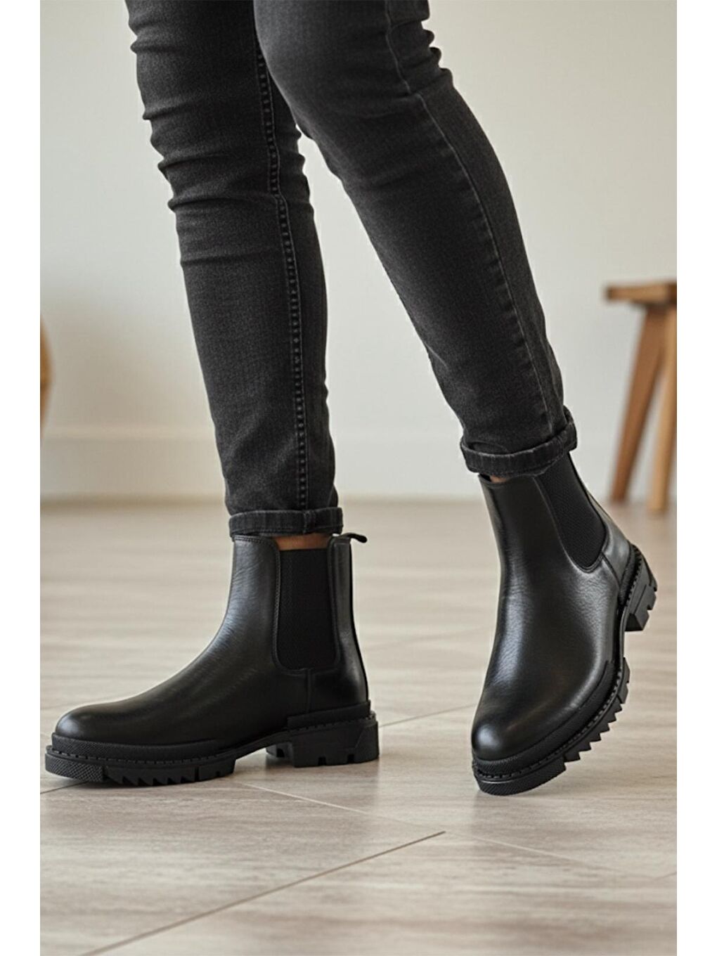 Siyah F111 Soğuk Geçirmez Chelsea Özel Taban Erkek Kışlık Bot