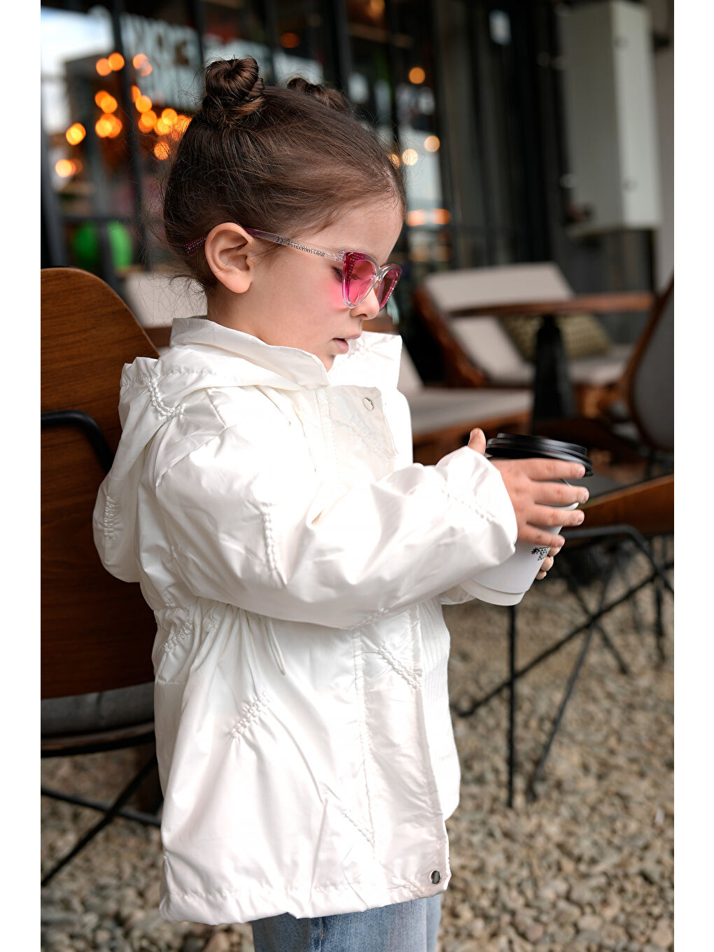 Beyaz Kız Çocuk Kapüşonlu Yağmurluk 2000-1