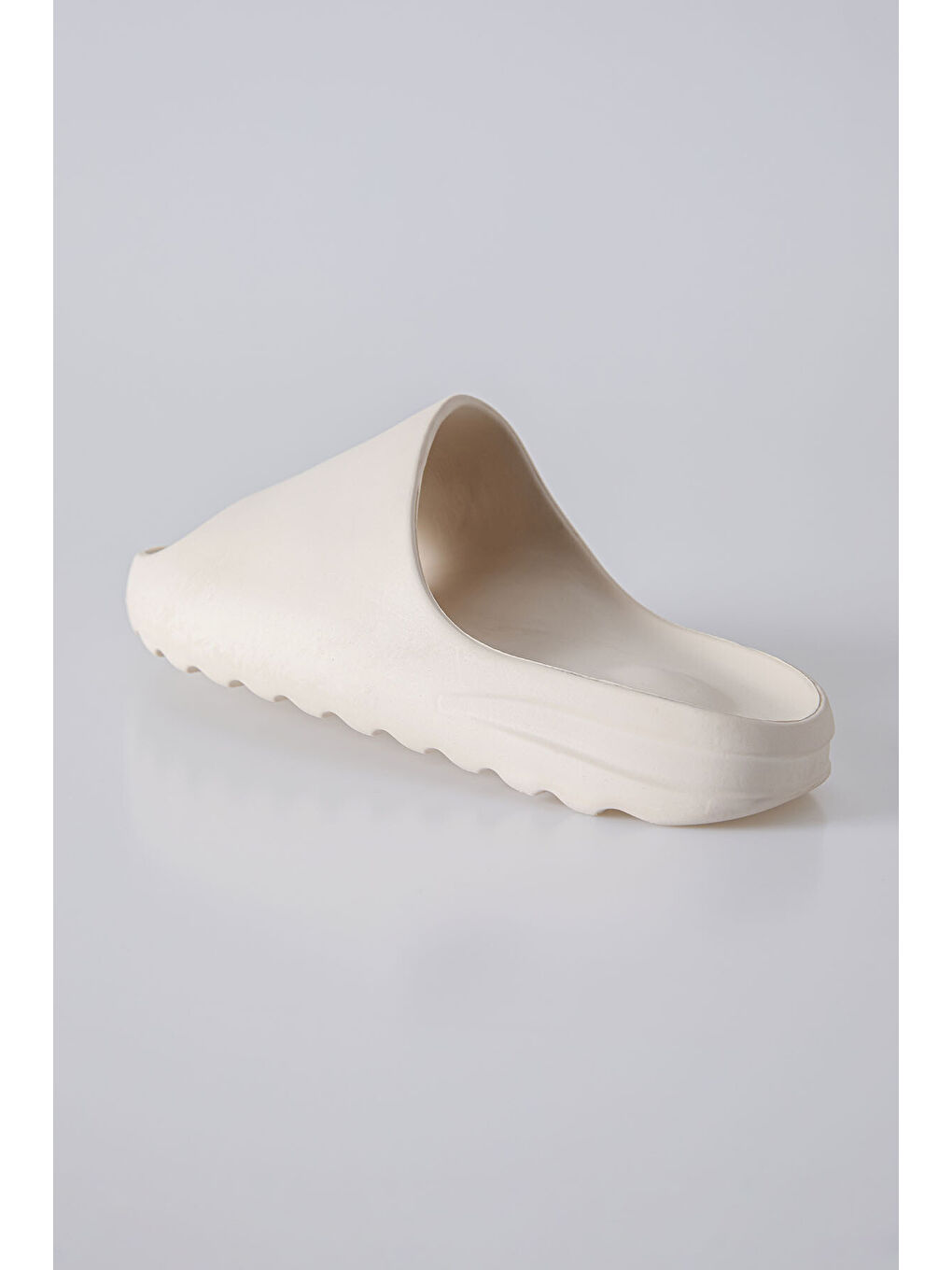 Bej Yüksek Tabanlı Bantlı Erkek Terlik -89301-2