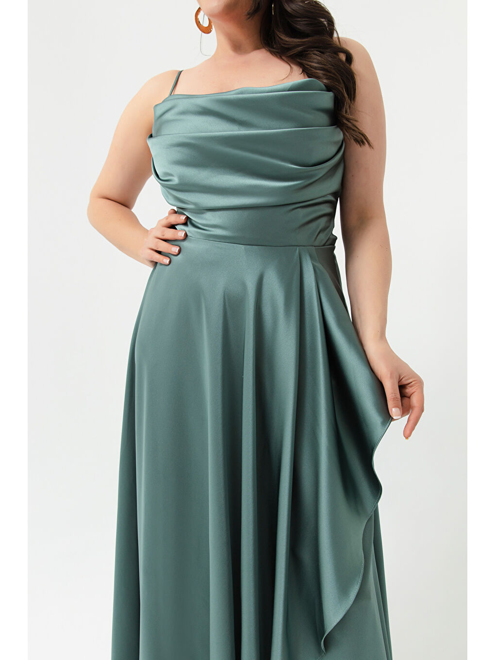 Mavi Kadın Firuze Volanlı Yırtmaçlı Büyük Beden Saten Abiye Mezuniyet Elbisesi-3