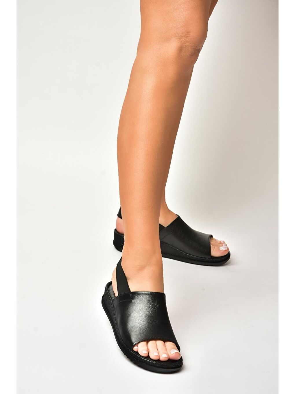 Siyah Kadın Sandalet Y555541303-1