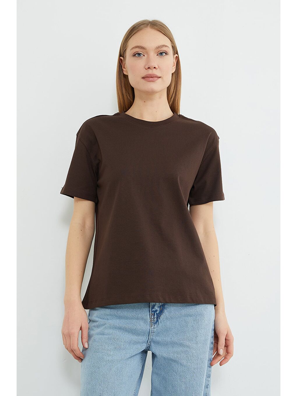 Kahverengi Basic Bisiklet Yaka Tişört-2