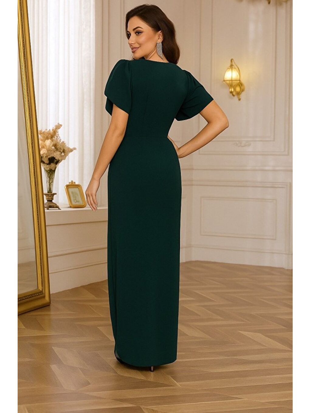 Yeşil Kadın Kısa Kollu Kruvaze Yakalı Belden çiçek Aksesuarlı Yırtmaçlı Ithal Krep Elbise-2