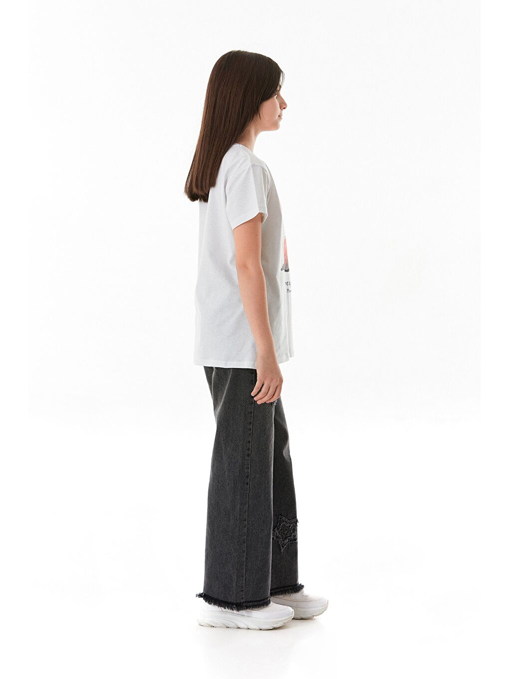 Beyaz %100 Pamuk Kiraz Baskılı Bisiklet Yaka Kız Çocuk Tişört-1