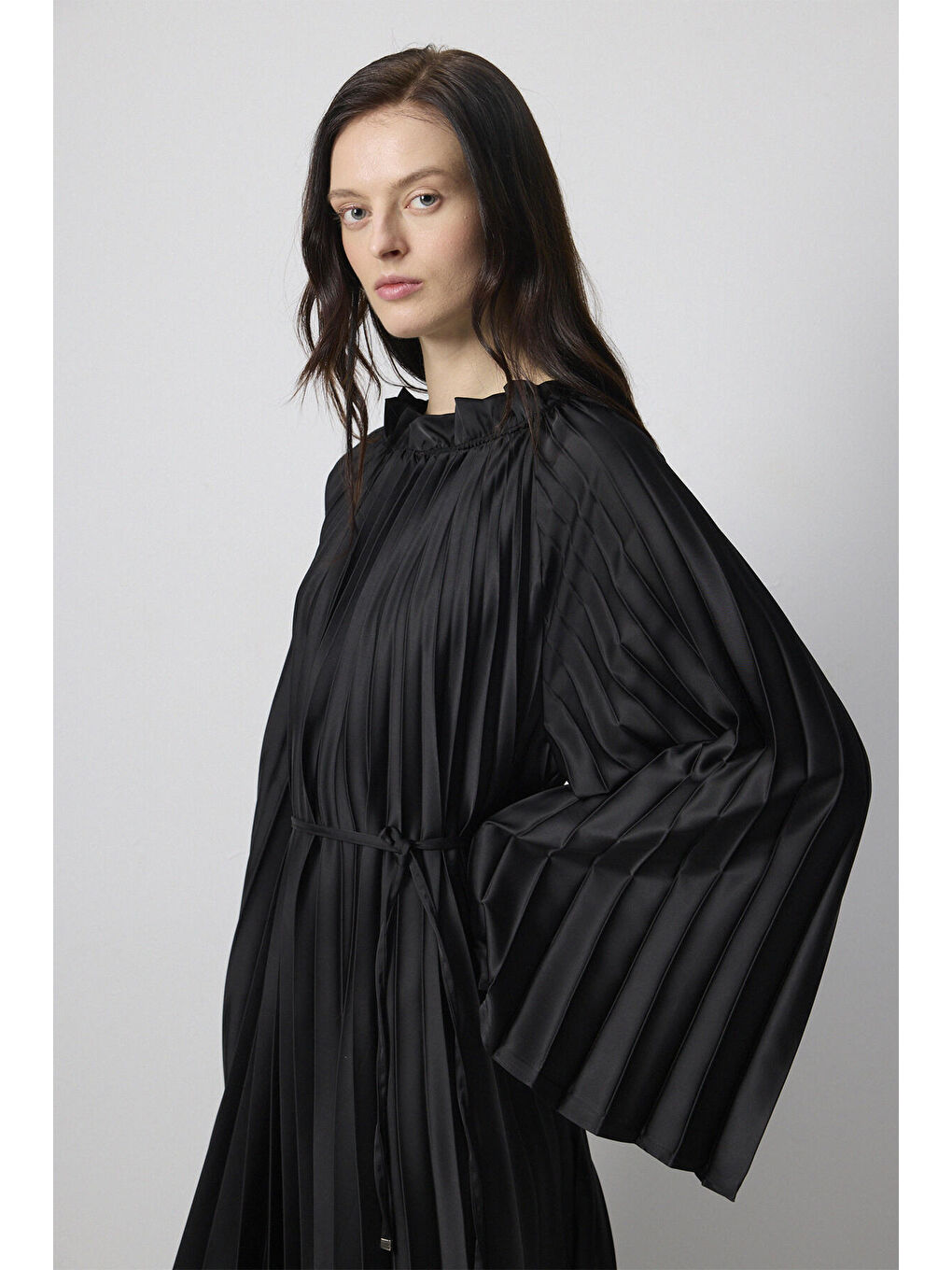 Touché Siyah Piliseli Kimono Kol Elbise - 1