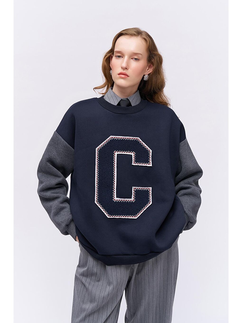 QUZU Keçe Baskı Detaylı Sweatshirt Lacivert