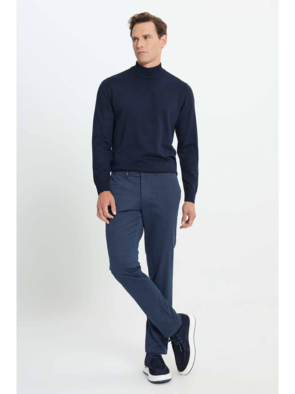 Erkek İndigo Pamuklu Comfort Fit Rahat Kesim Yan Cep Esnek Pantolon