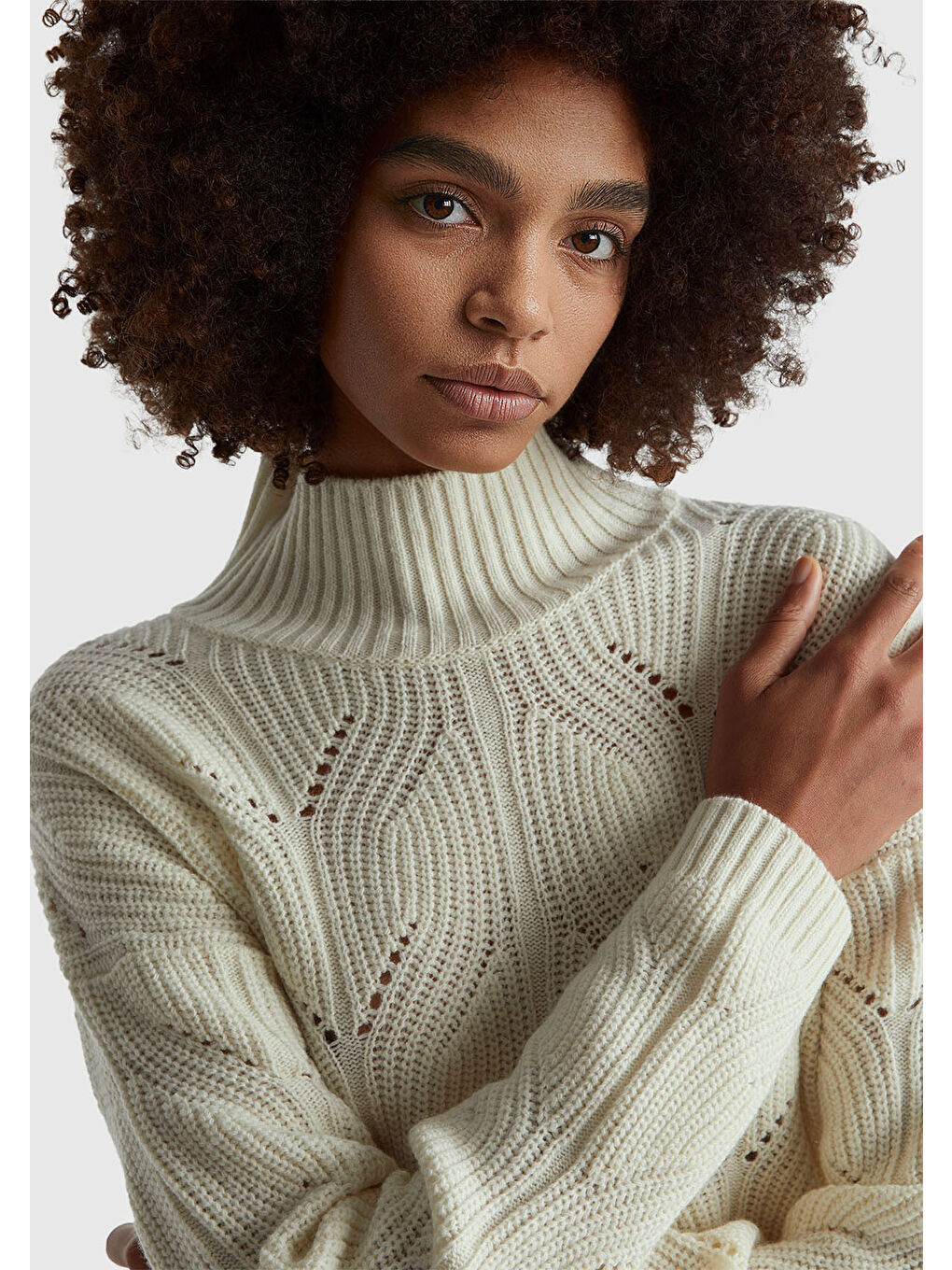 Ekru Kadın Krem Yün Karışımlı Örgü Boğazlı Kazak-5