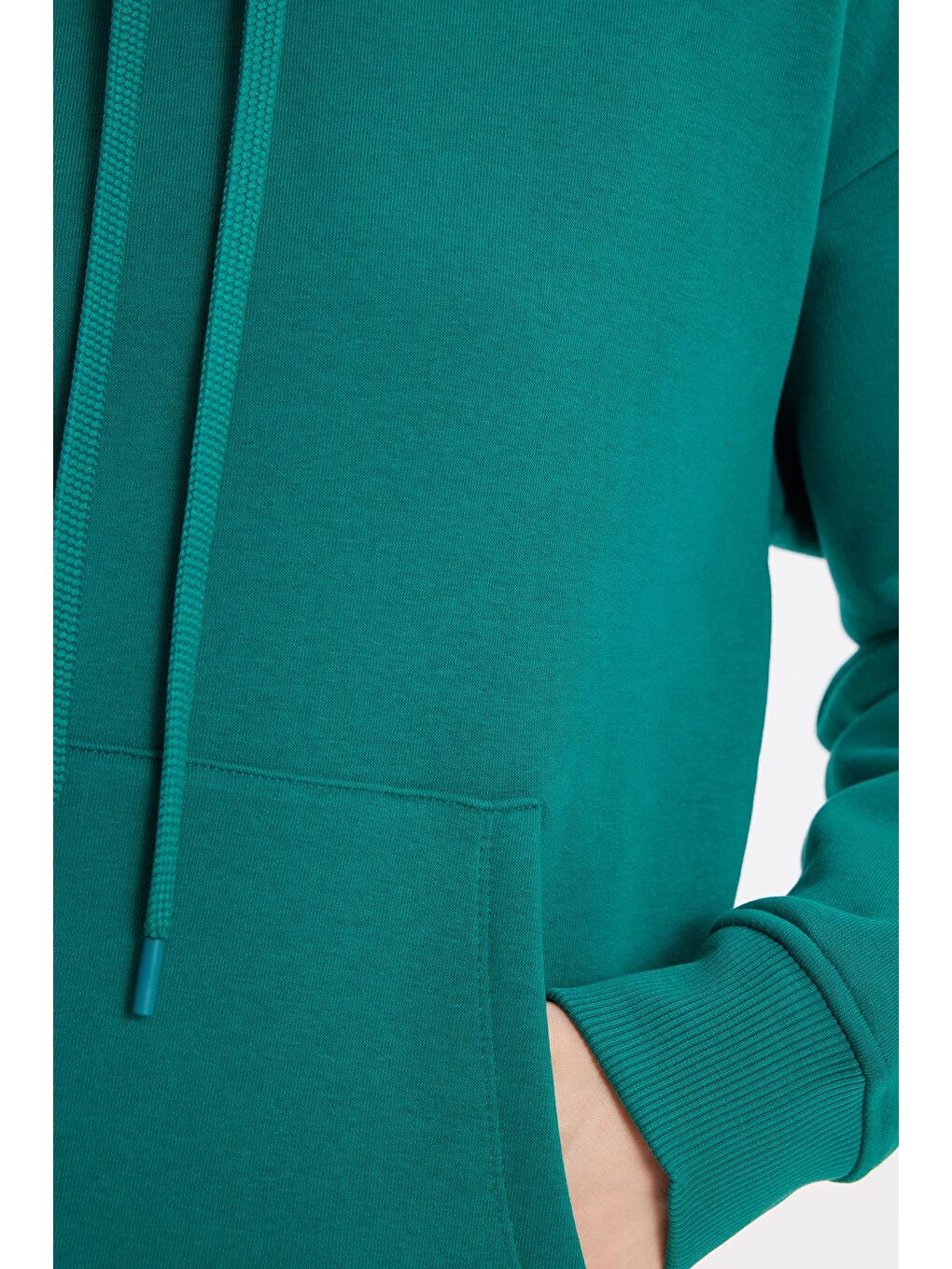 Kadın Oversize Geniş Kesim Pamuklu Yumuşak Dokulu İçi Polarlı Basic Yeşil Kapüşonlu Sweatshirt-2