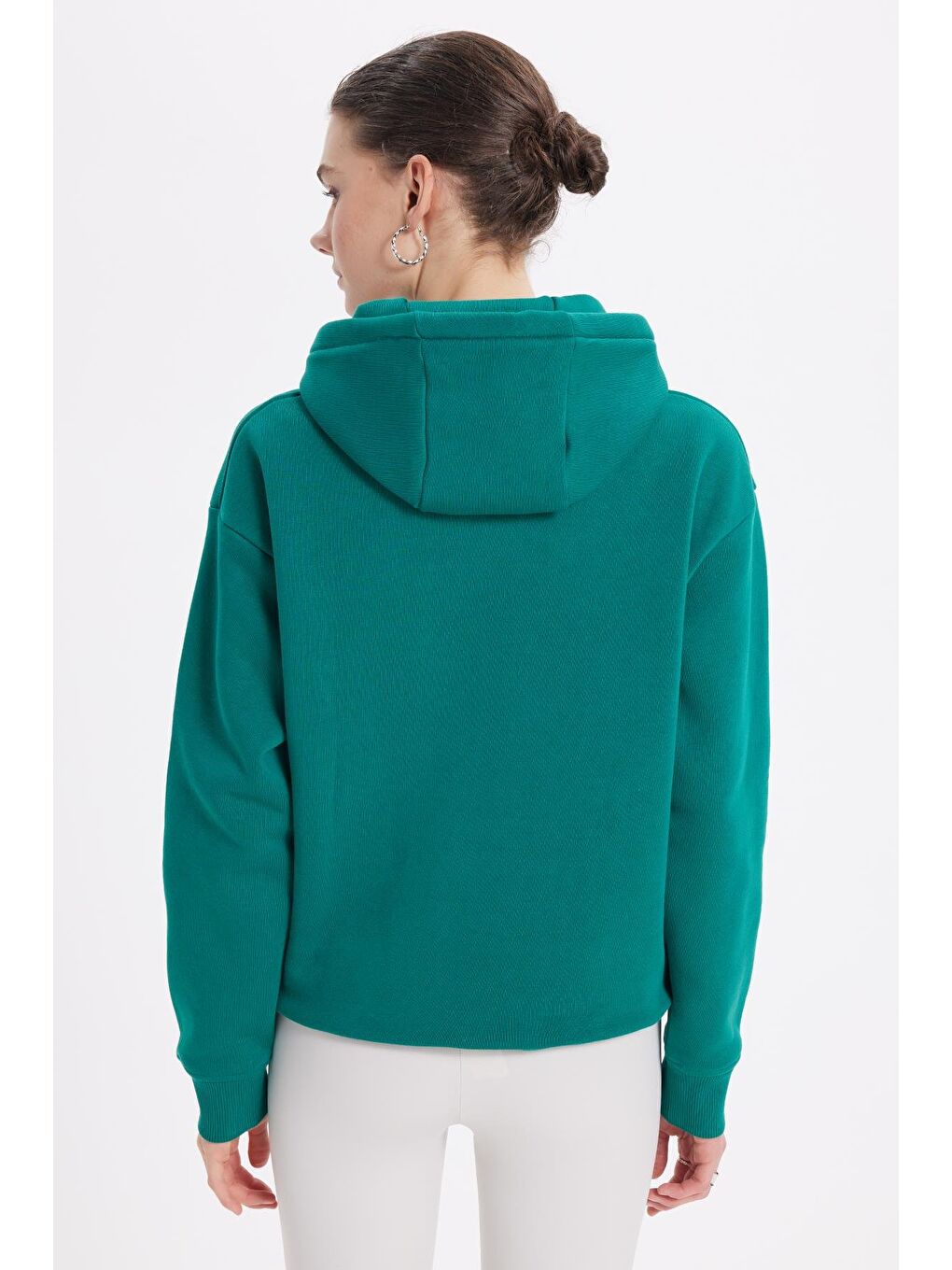 Kadın Oversize Geniş Kesim Pamuklu Yumuşak Dokulu İçi Polarlı Basic Yeşil Kapüşonlu Sweatshirt-6