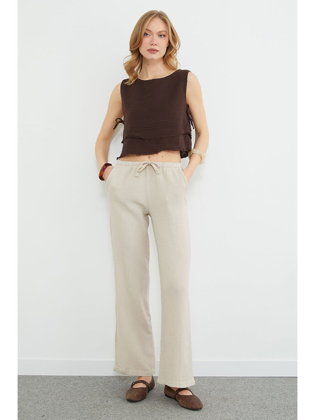 Bej Beli Bağlamalı Müslin Kumaş Palazzo Pantolon