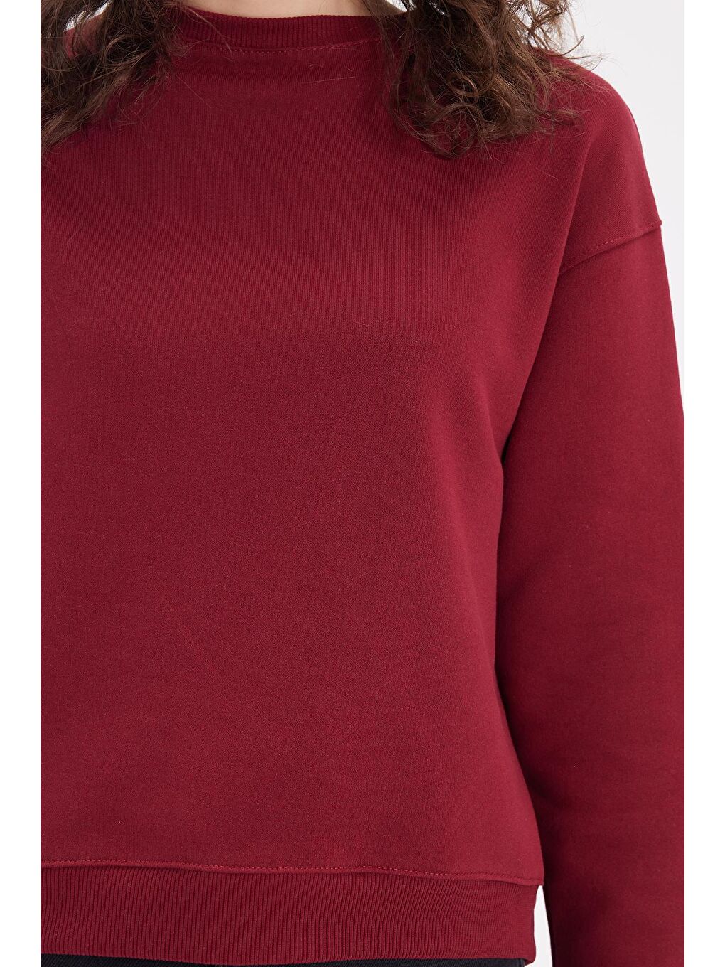 Kadın Oversize Geniş Kesim Pamuklu Bisiklet Yaka Bordo Sweatshirt-2